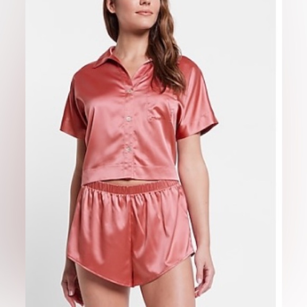 Express Sleepwear Women’s Satin Pajama Shorts Size XS Coral Blush